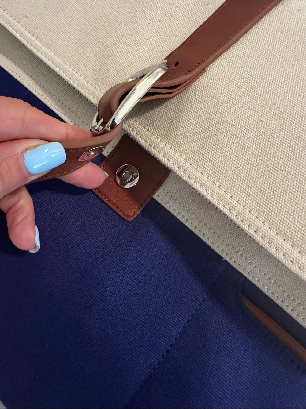 Miche canvas messenger